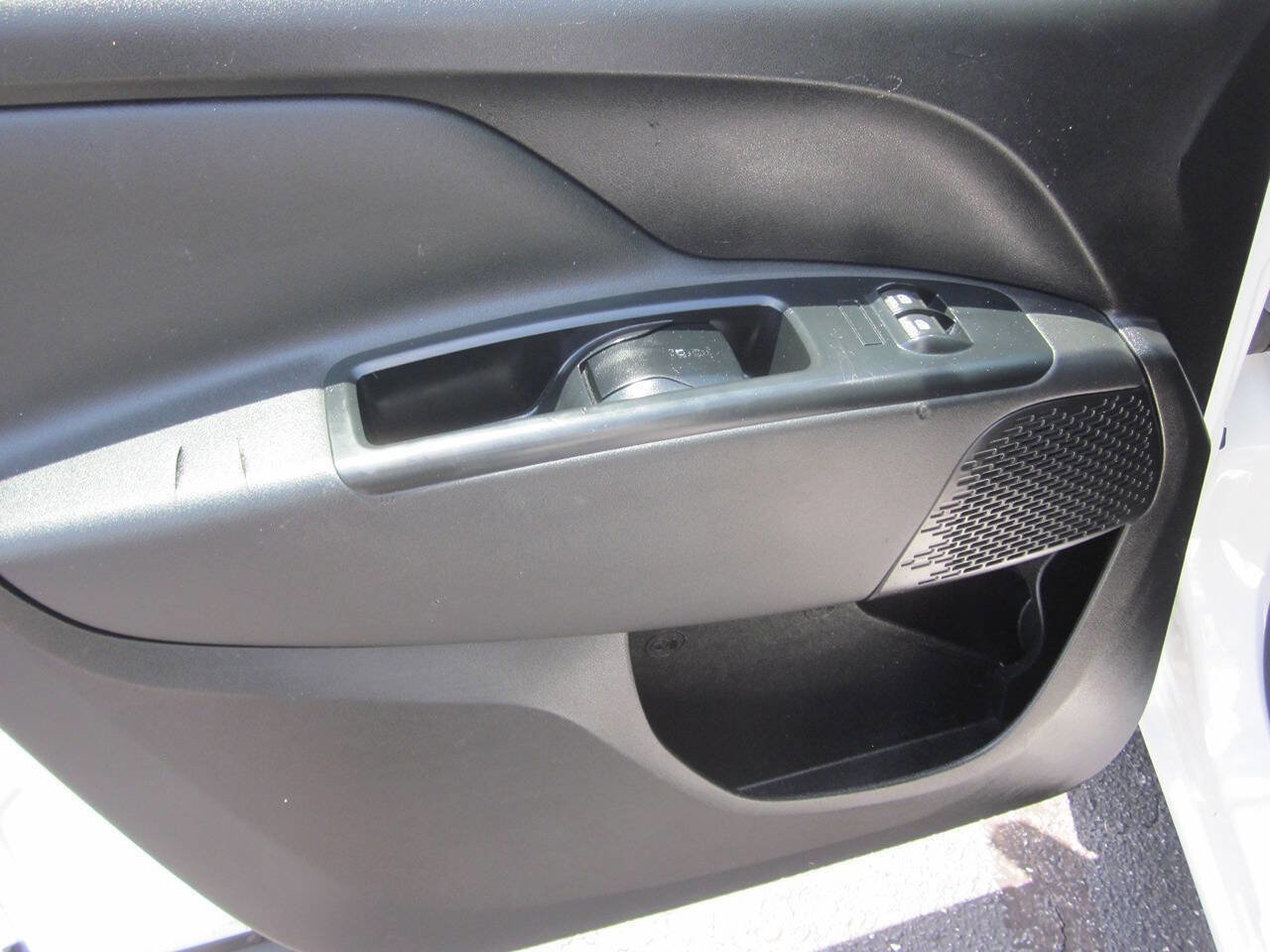 Used 2015 RAM ProMaster City Tradesman w/ Rear Back-up Camera Group FWD image 11