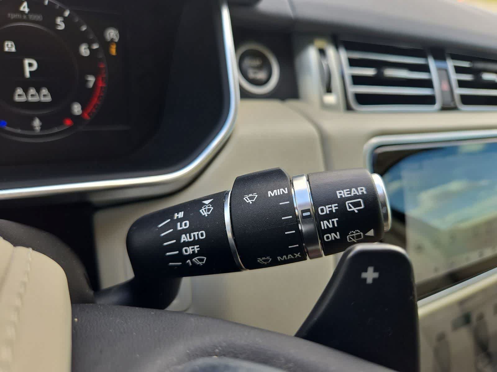 Used 2019 Land Rover Range Rover Supercharged AWD/4WD image 25