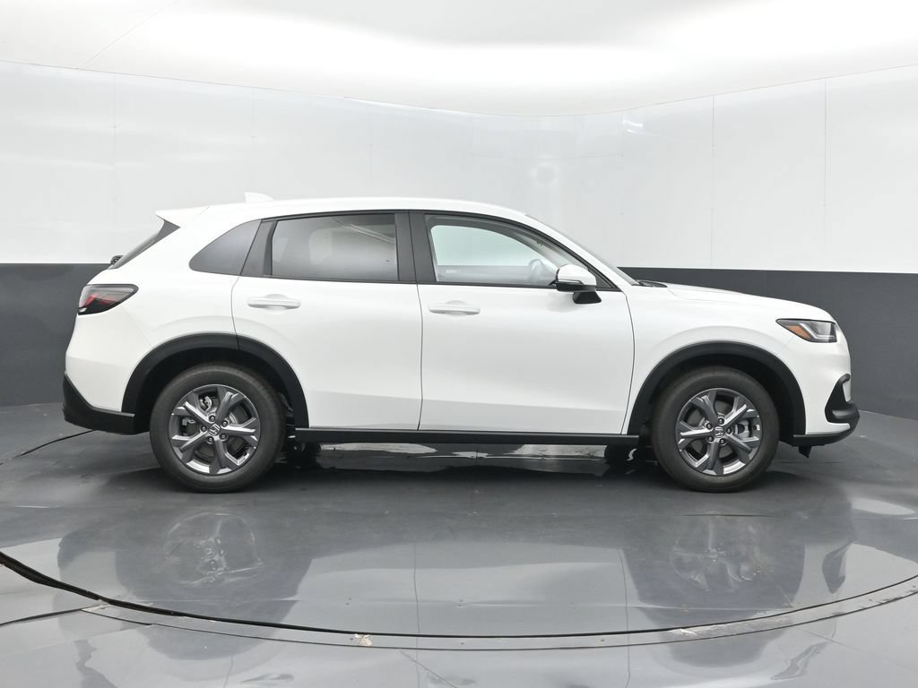 New 2027 Honda HR-V LX image 5