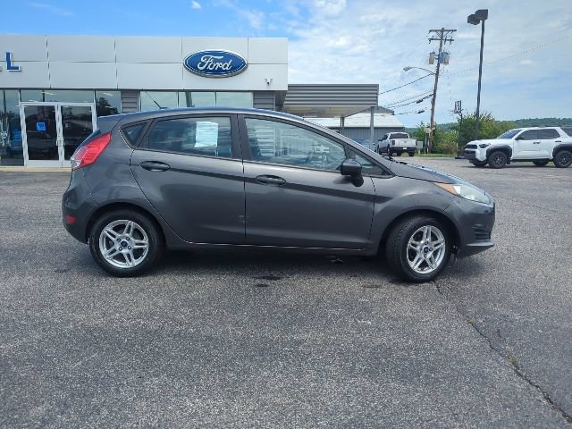 Used 2017 Ford Fiesta SE FWD image 27