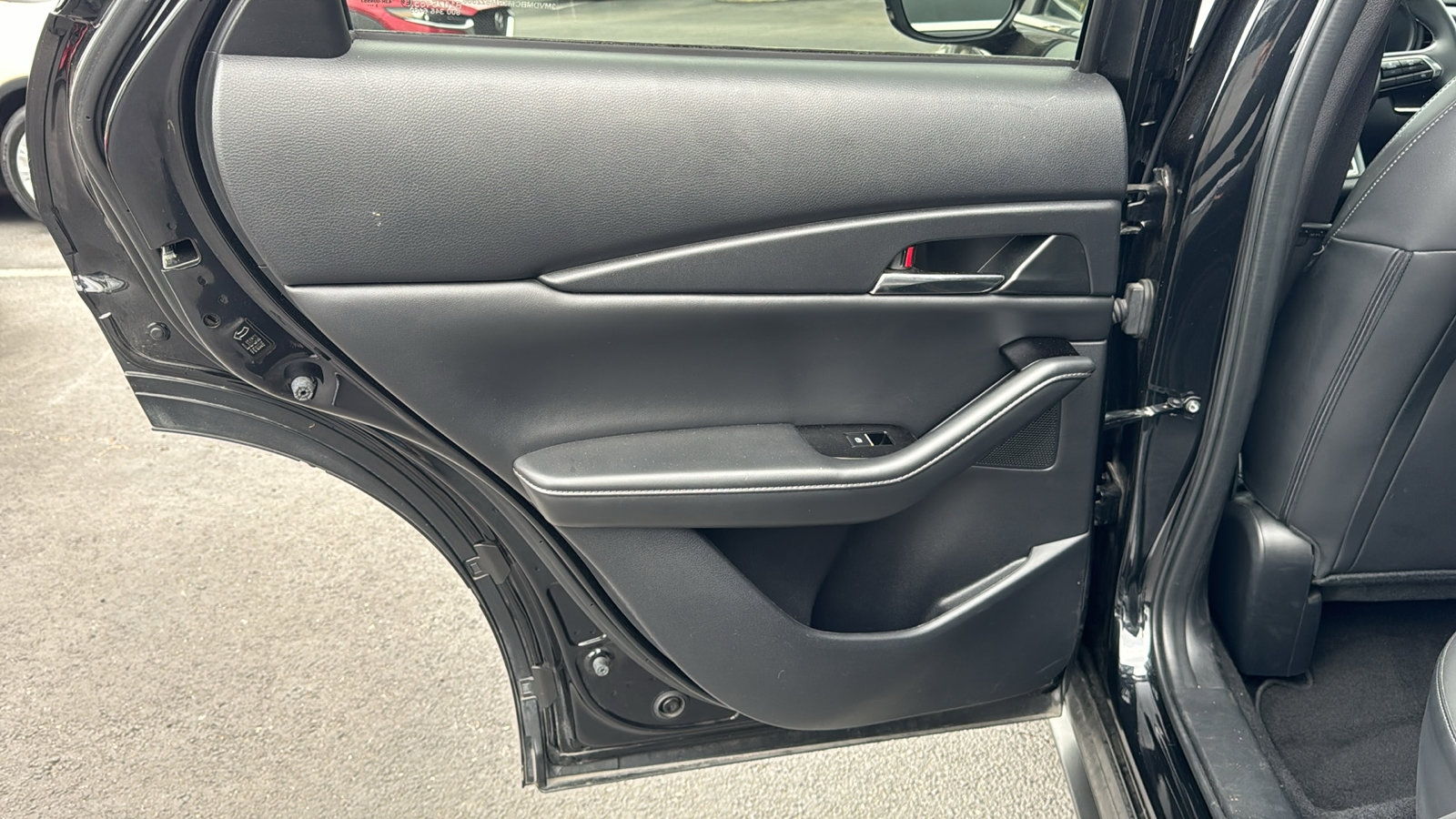 Certified 2024 MAZDA CX-30 AWD 2.5 S w/ Preferred Package image 18