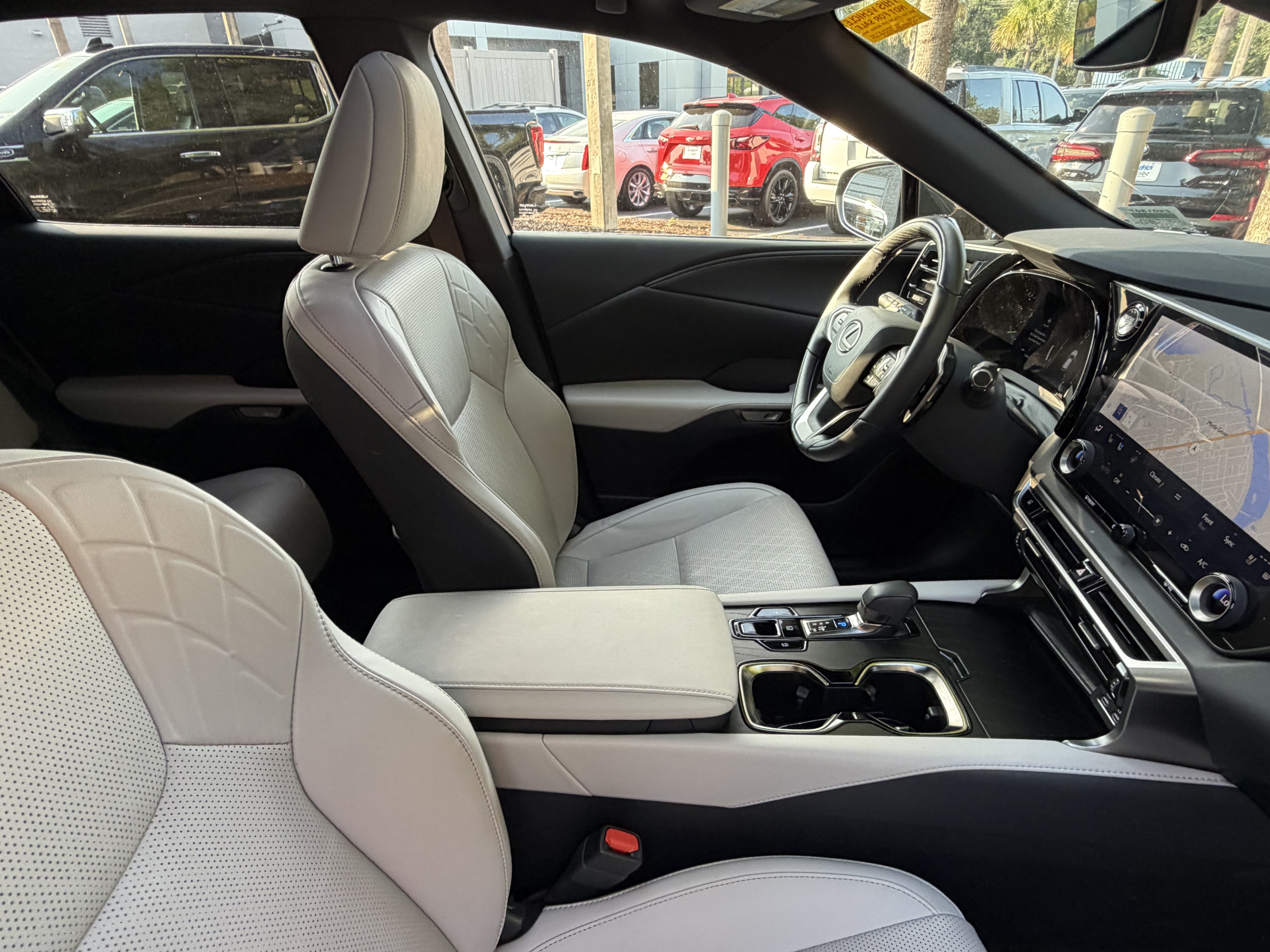 Used 2025 Lexus RX 350 Premium Plus w/ Accessory Package (Z1) FWD image 46