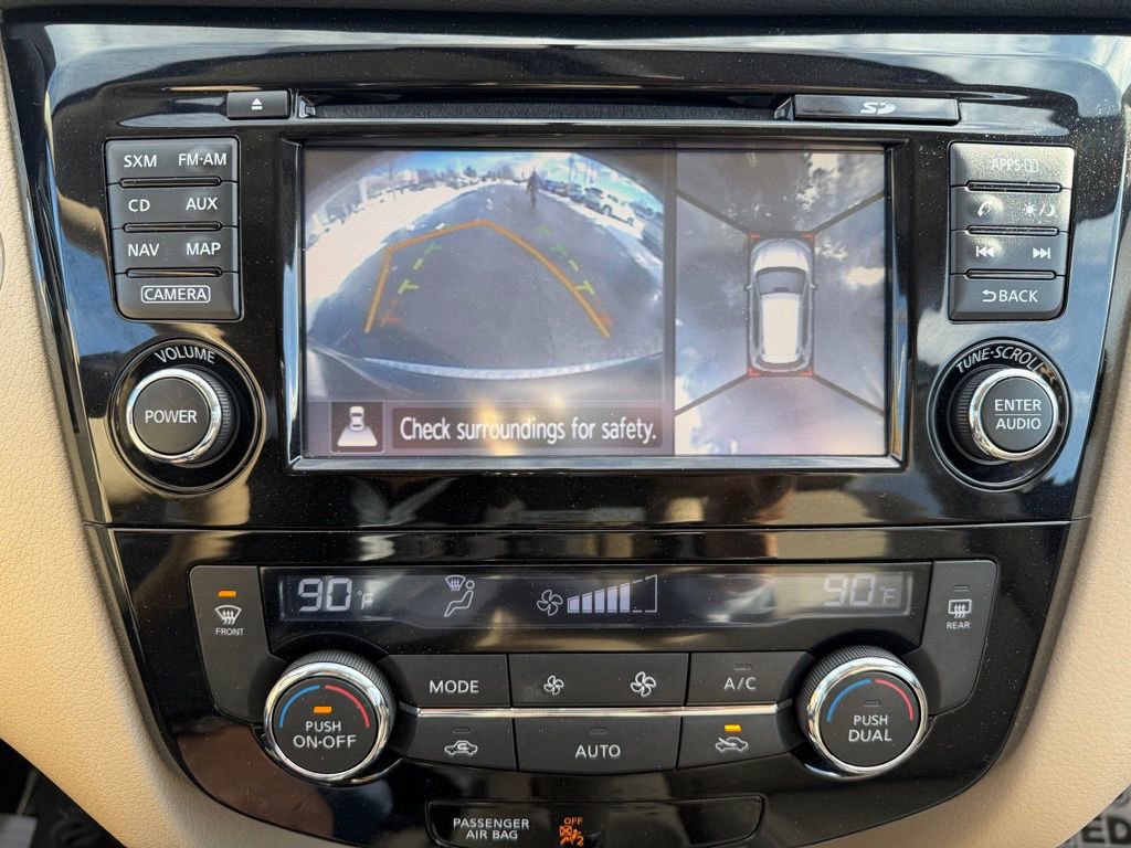 Used 2015 Nissan Rogue SL image 19