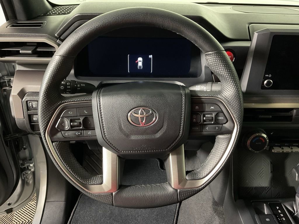 Used 2024 Toyota Tacoma TRD Off-Road image 23