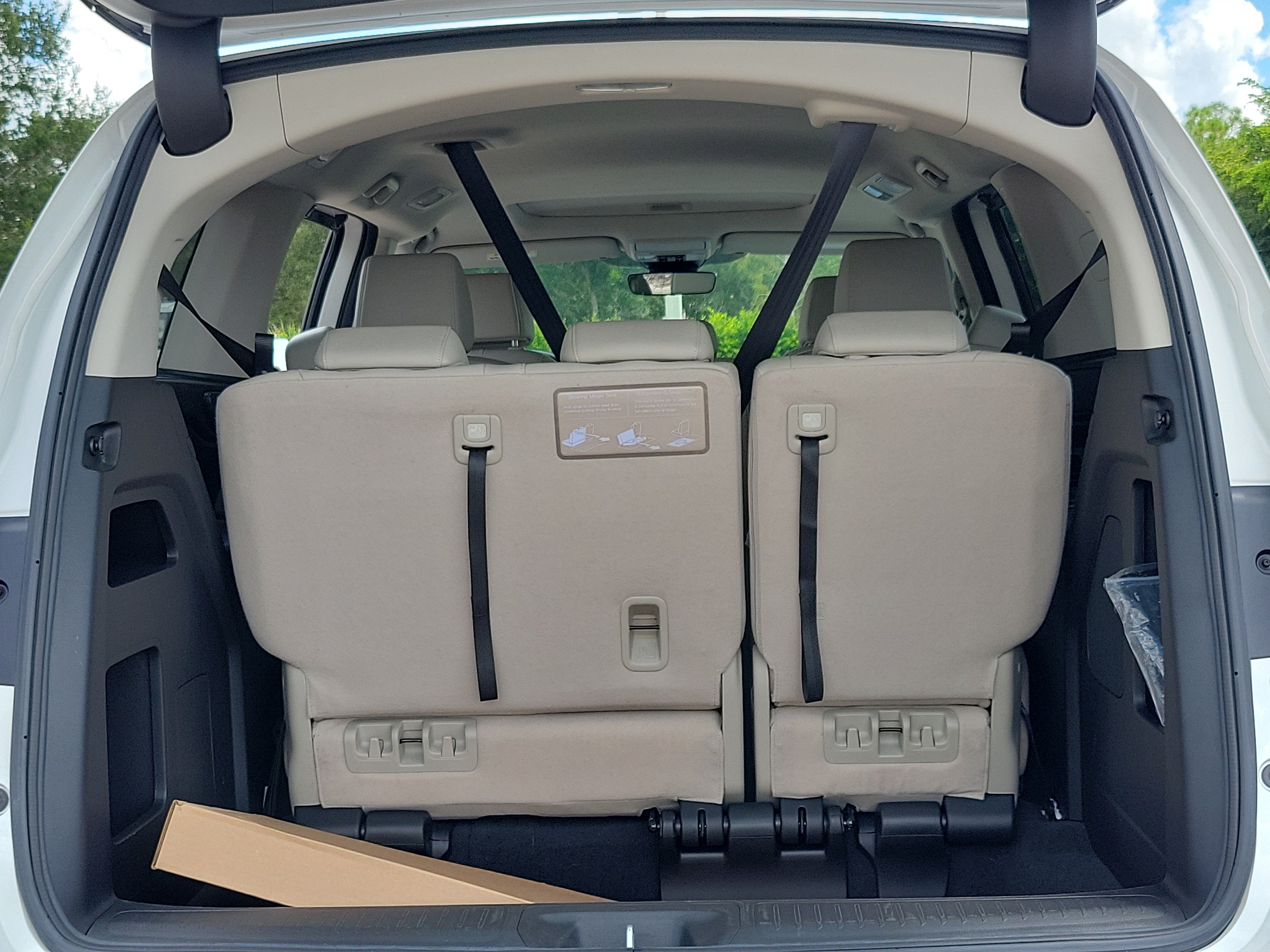 Certified 2025 Honda Odyssey EX-L image 9