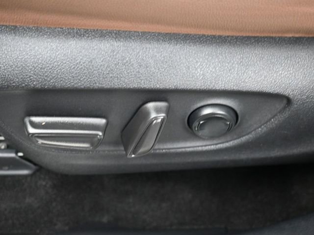 Used 2024 Toyota Grand Highlander Platinum image 14