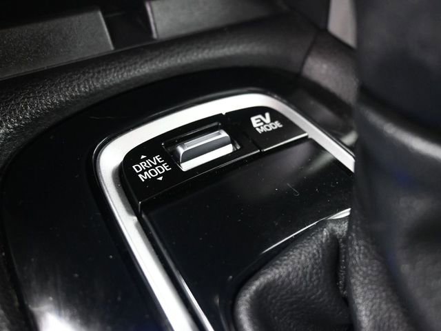 Certified 2024 Toyota Corolla Cross SE image 31