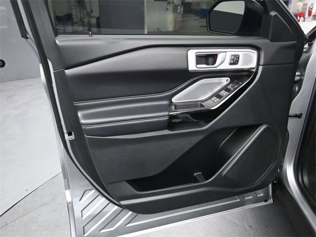 Certified 2021 Ford Explorer ST w/ ST Street Pack image 21