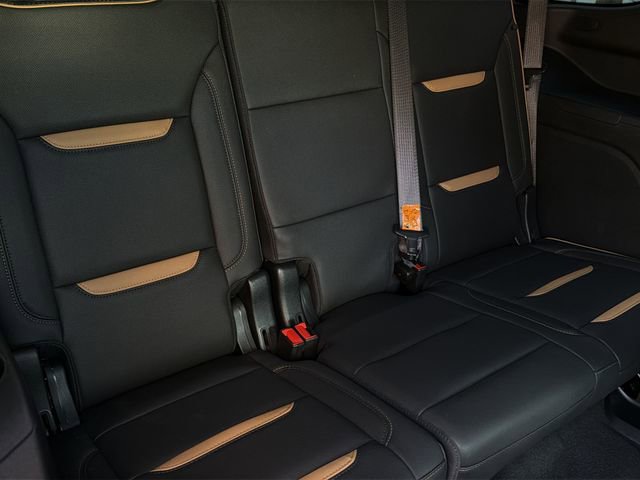 Used 2023 GMC Yukon AT4 w/ AT4 Premium Plus Package image 41
