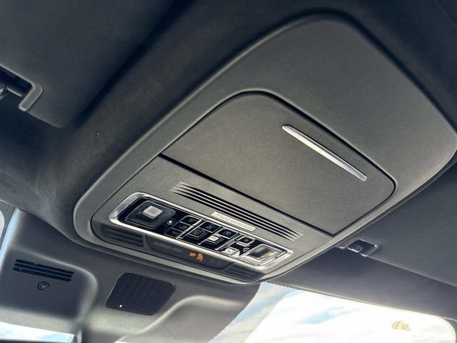 New 2026 Lincoln Navigator Black Label image 32