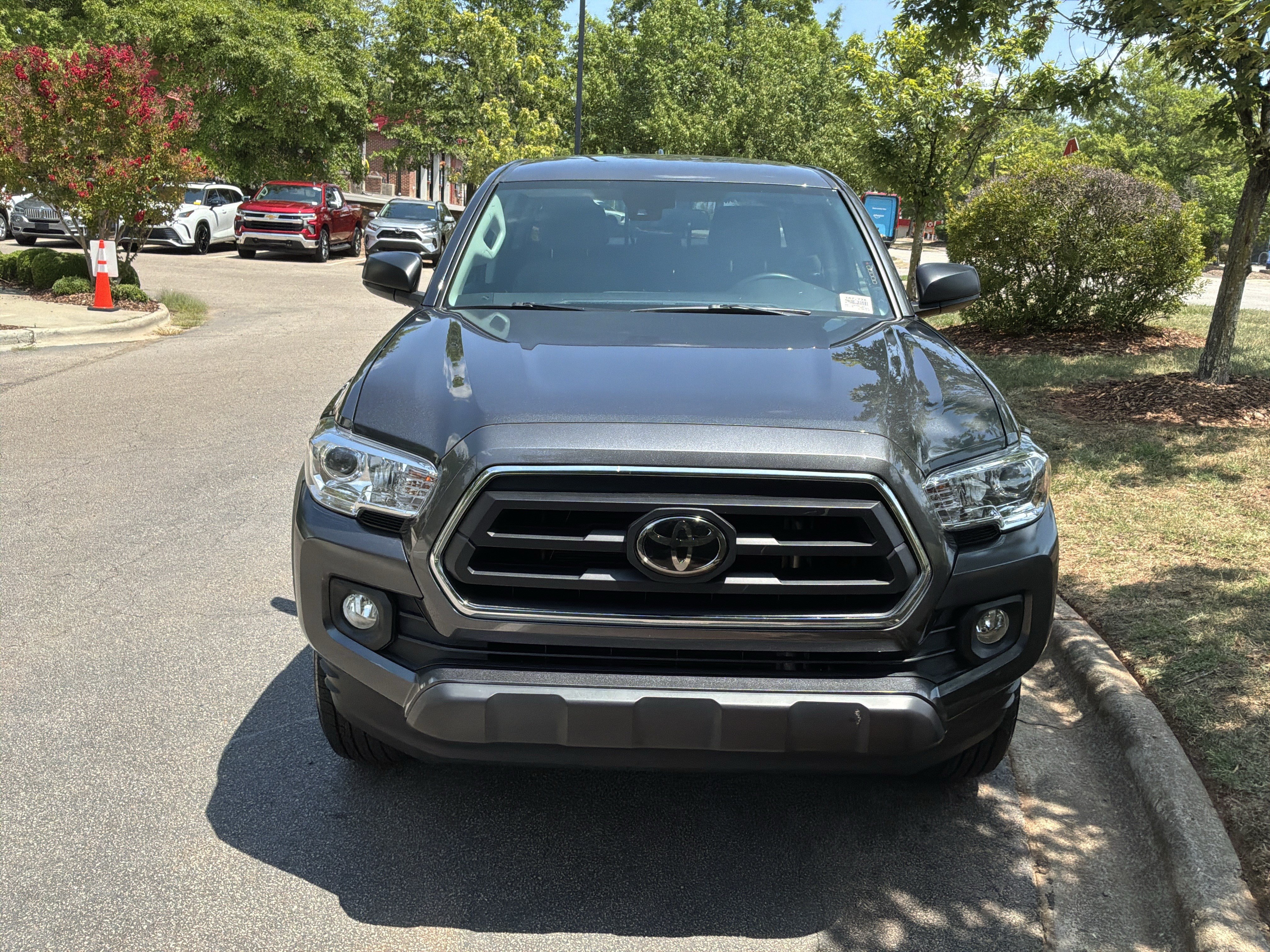 Used 2023 Toyota Tacoma SR5 RWD image 3