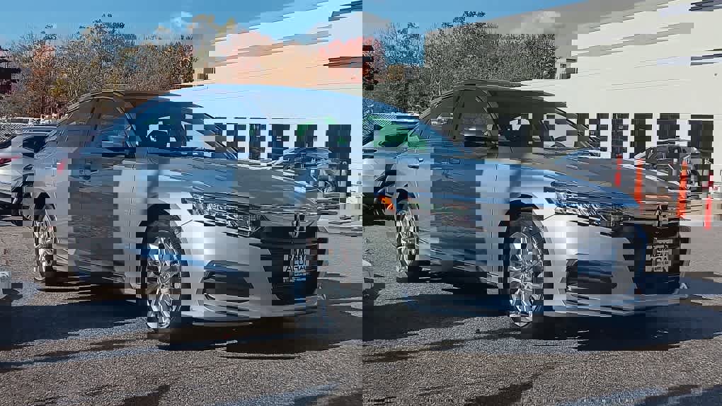 Used 2019 Honda Accord LX image 7