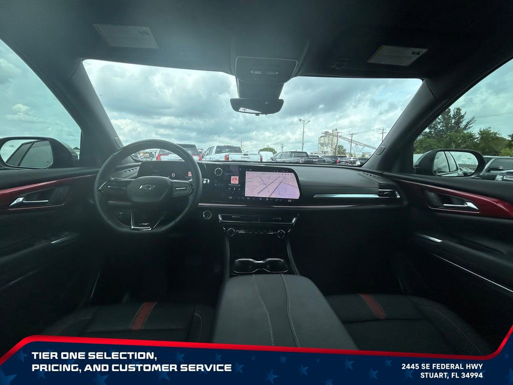 Used 2024 Chevrolet Traverse RS AWD/4WD image 27
