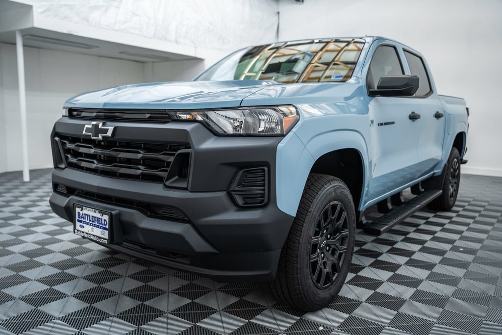 New 2026 Chevrolet Colorado W/T w/ WT Custom Package AWD/4WD image 3