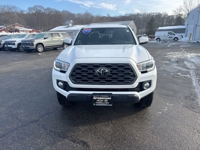 Used 2022 Toyota Tacoma TRD Off-Road w/ Technology Package image 3
