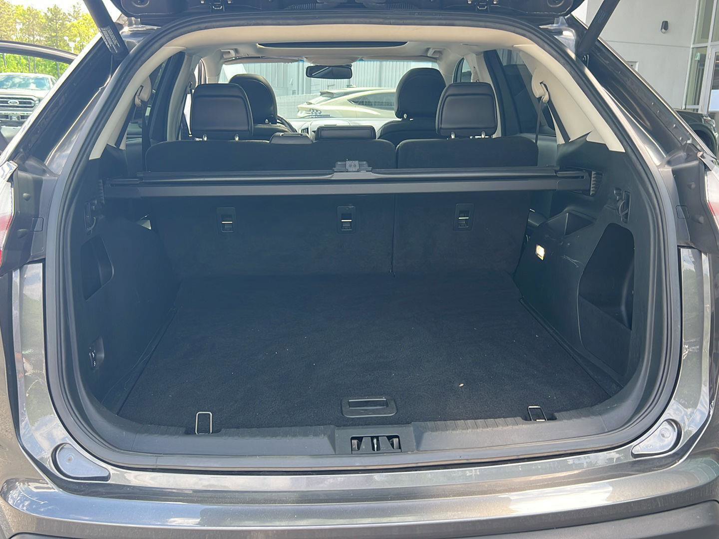 Used 2019 Ford Edge SEL w/ Equipment Group 201A image 35