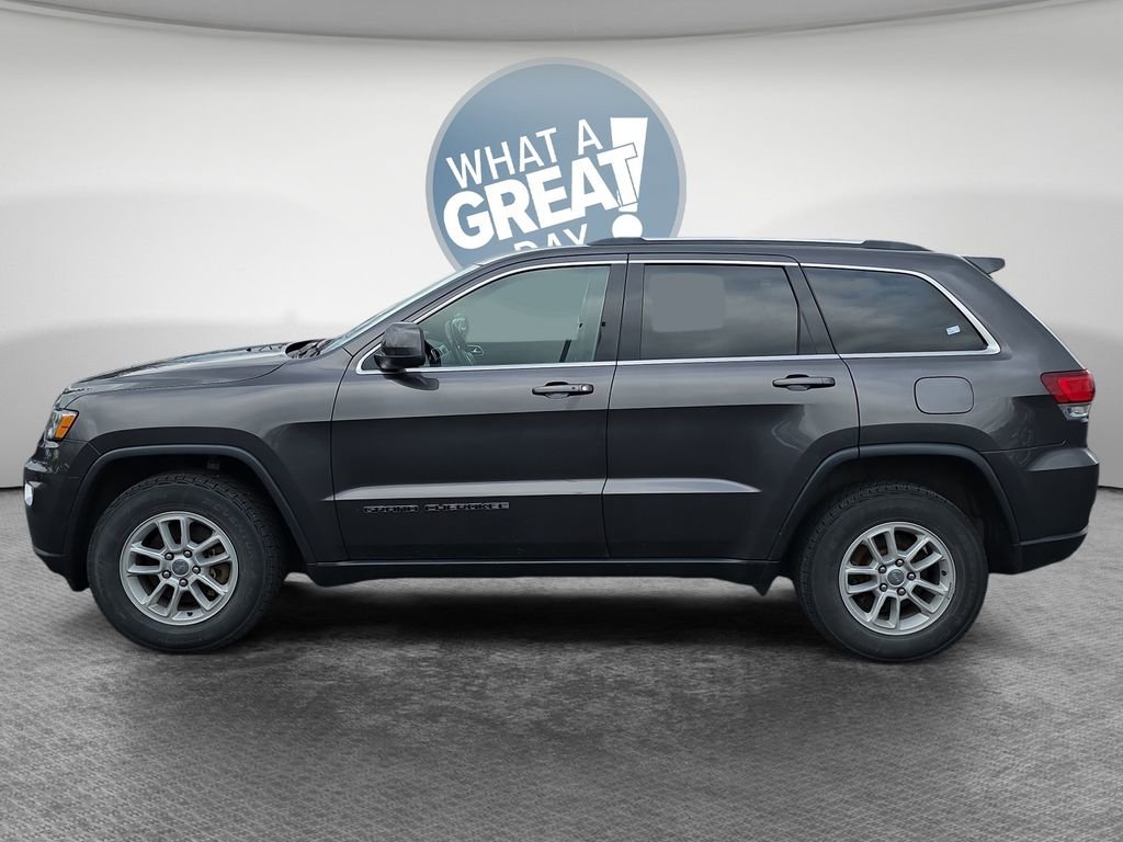 Used 2020 Jeep Grand Cherokee Laredo AWD/4WD image 7