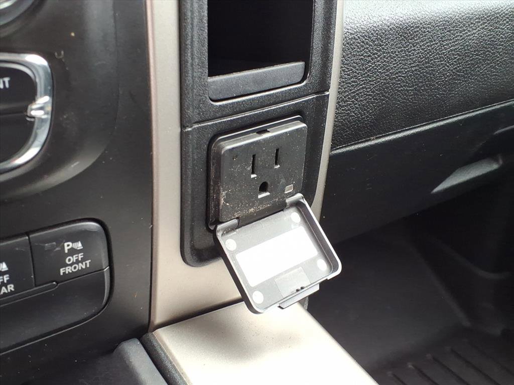 Used 2018 RAM 1500 Big Horn image 18