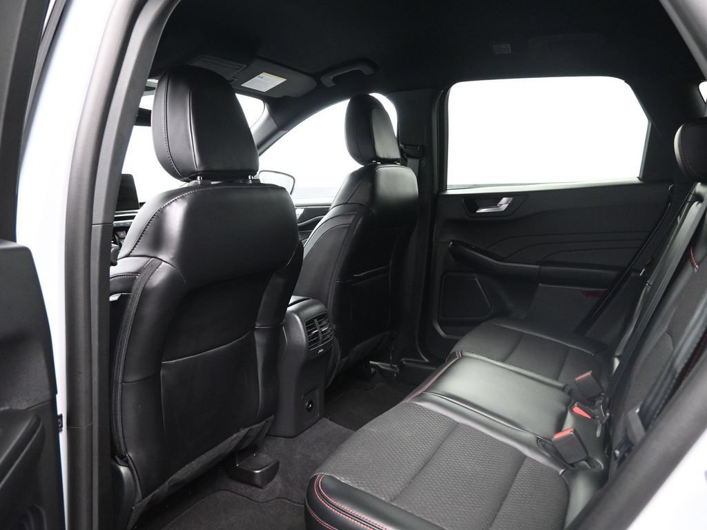 Used 2026 Ford Escape ST-Line AWD/4WD image 29