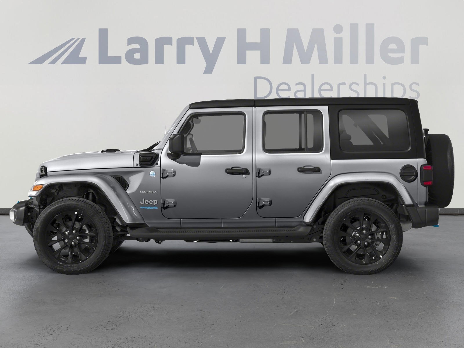 Used 2023 Jeep Wrangler Sahara w/ Cold Weather Group image 4