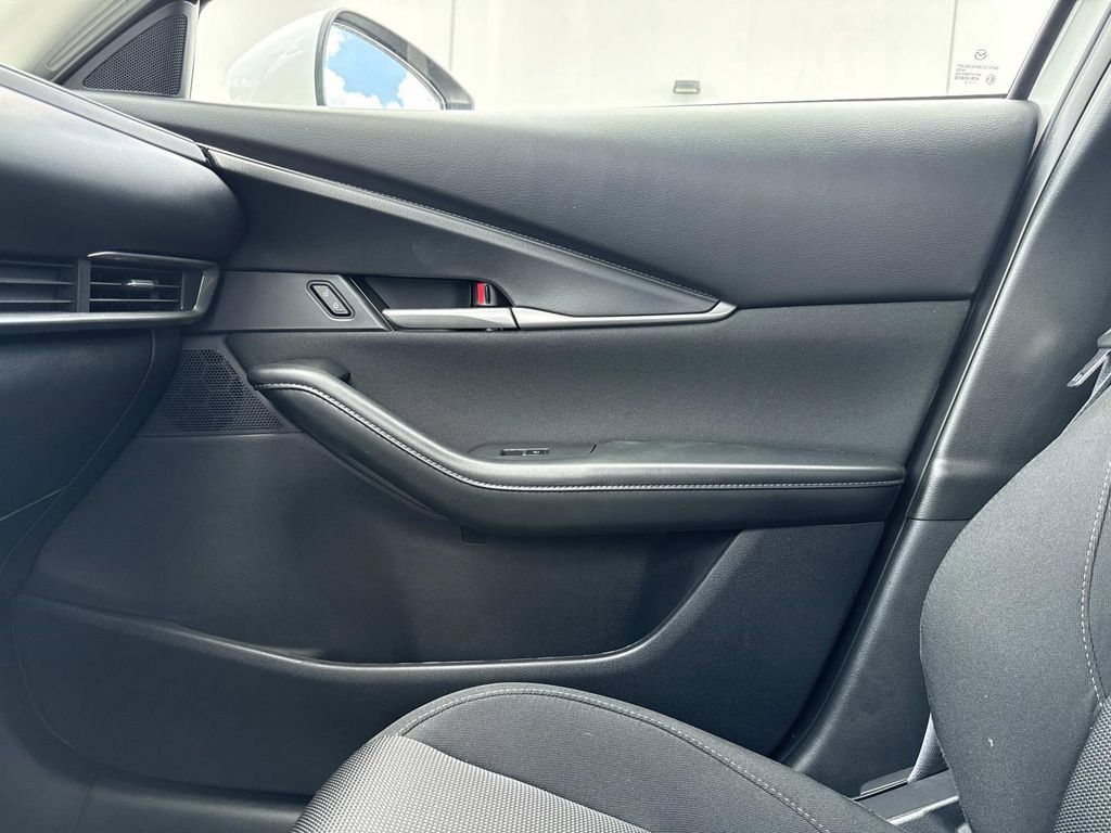 Certified 2025 MAZDA CX-30 AWD 2.5 S image 29