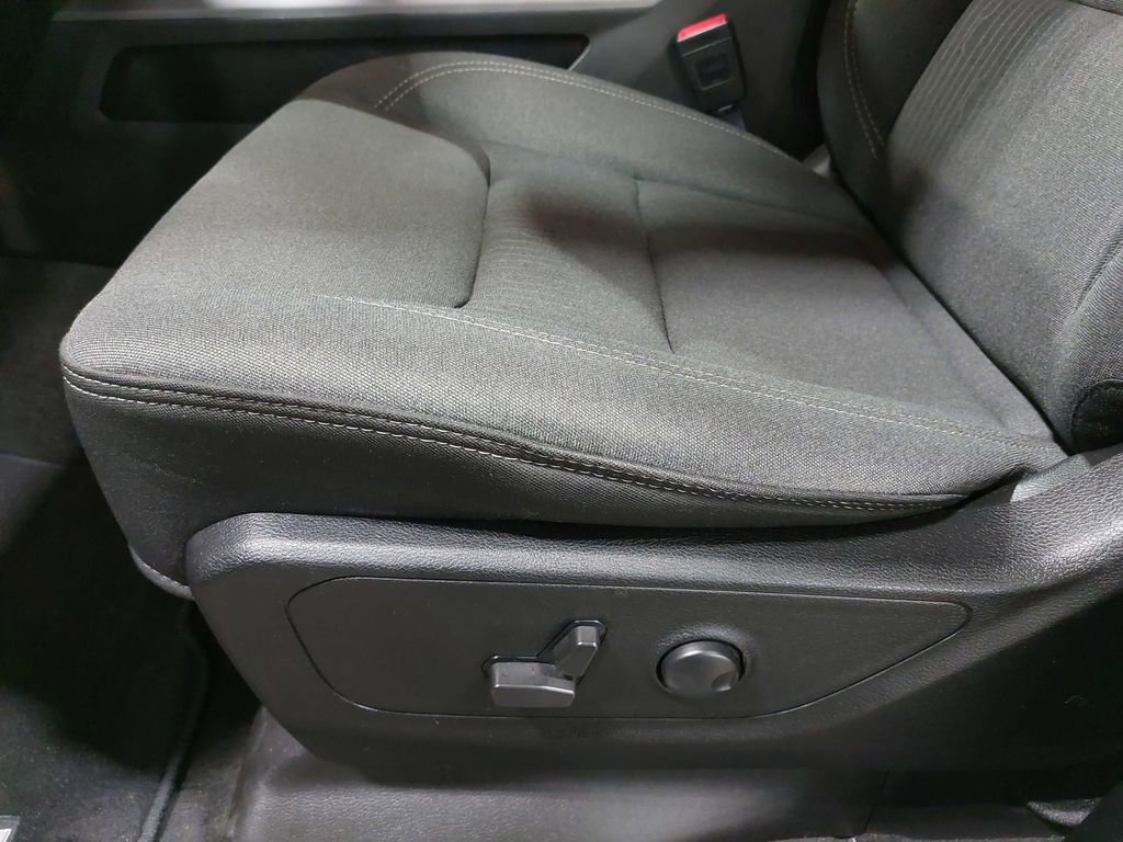 Used 2023 RAM 1500 Big Horn image 36