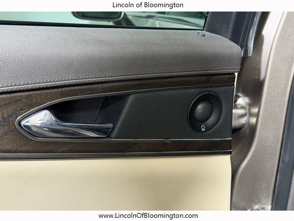 Used 2020 Lincoln Nautilus Reserve w/ Equipment Group 201A image 53