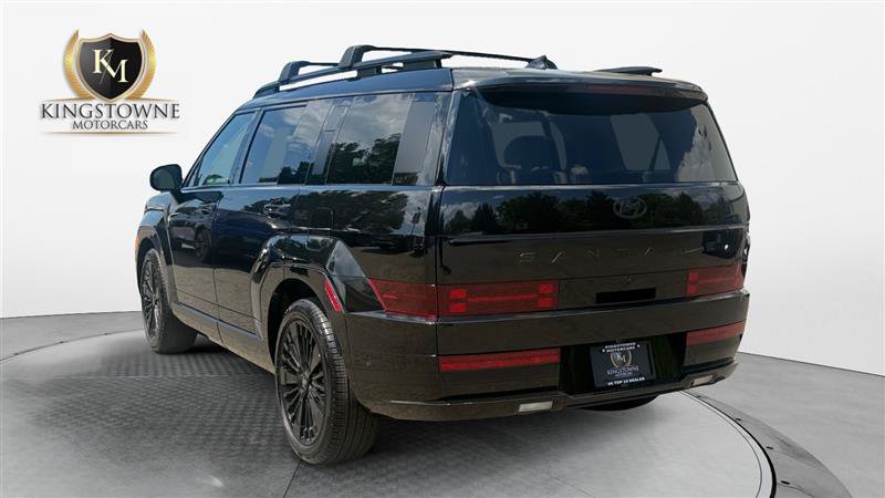 Used 2025 Hyundai Santa Fe Calligraphy FWD image 3