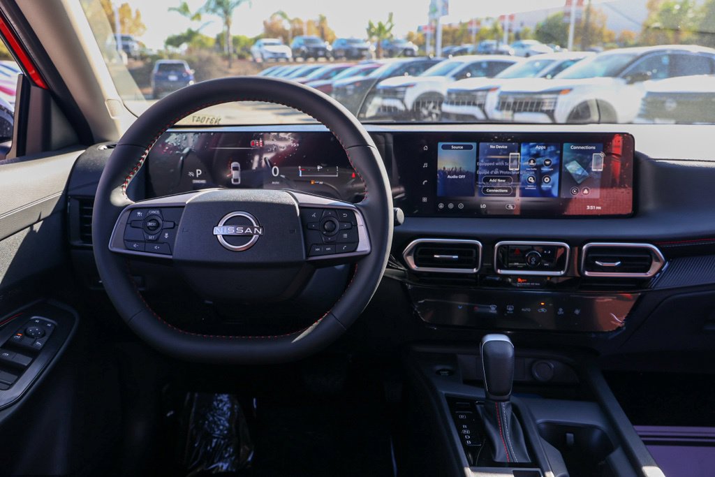 New 2027 Nissan Sentra SR FWD image 22