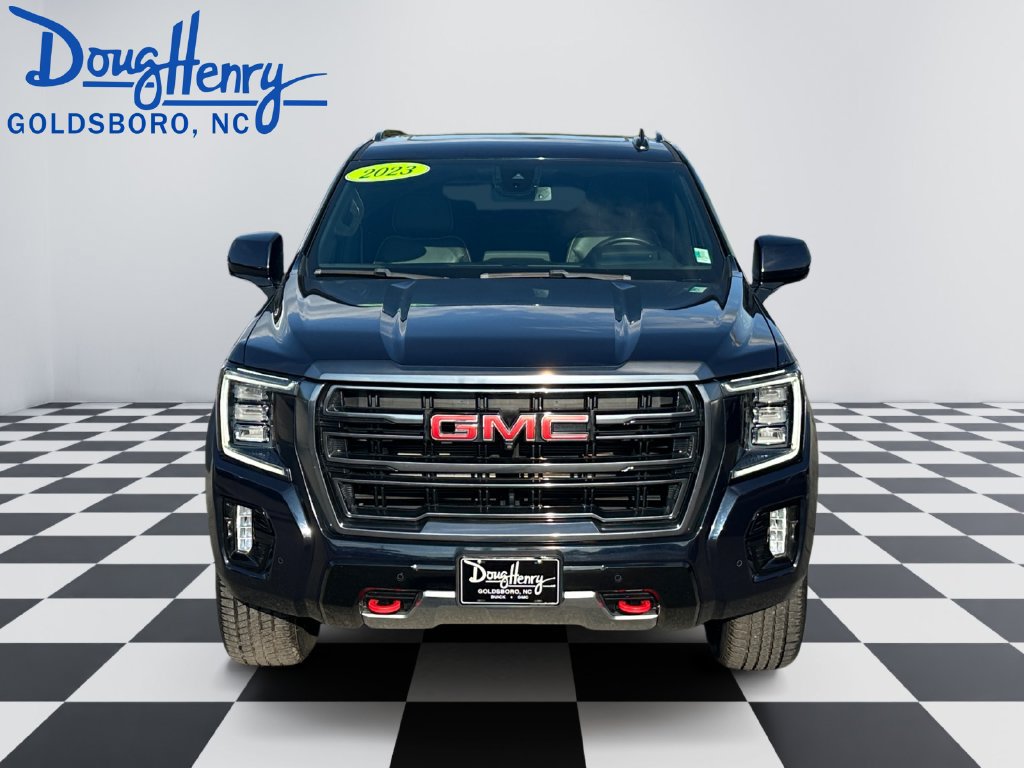 Used 2023 GMC Yukon AT4 w/ AT4 Premium Package AWD/4WD image 8