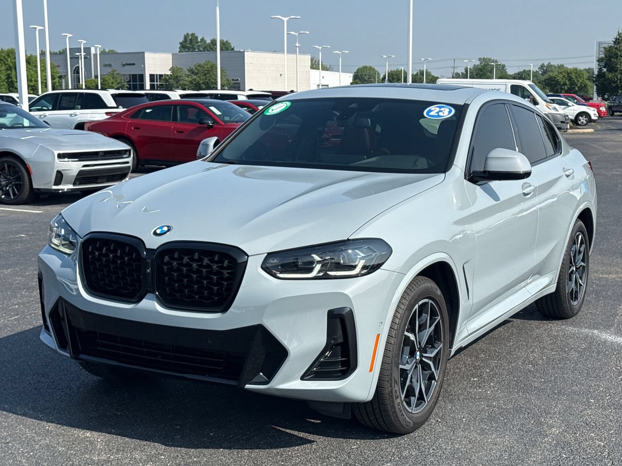 Used 2023 BMW X4 xDrive30i w/ M Sport Package AWD/4WD image 7