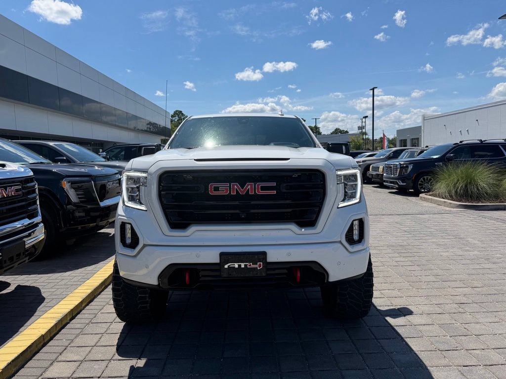 Used 2022 GMC Sierra 1500 AT4 w/ AT4 Premium Package AWD/4WD image 4
