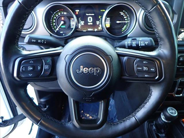 Used 2023 Jeep Wrangler Unlimited w/ Cold Weather Group image 11