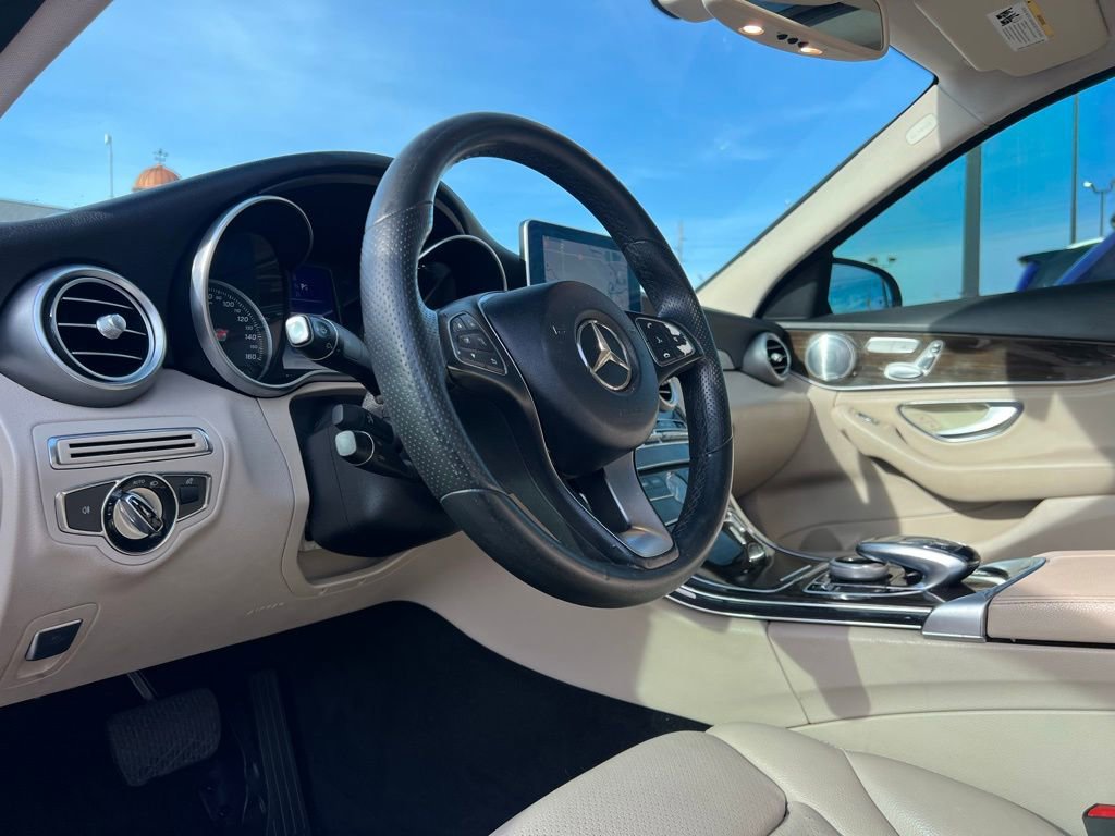 Used 2016 Mercedes-Benz C 300 4MATIC Sedan image 32