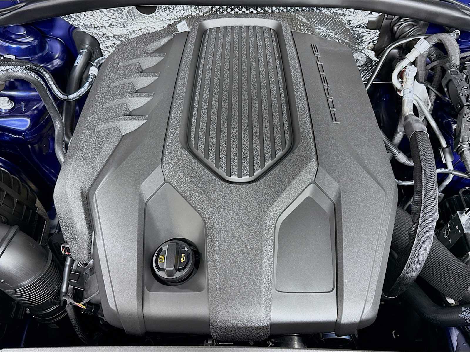 New 2026 Porsche Macan AWD/4WD image 32