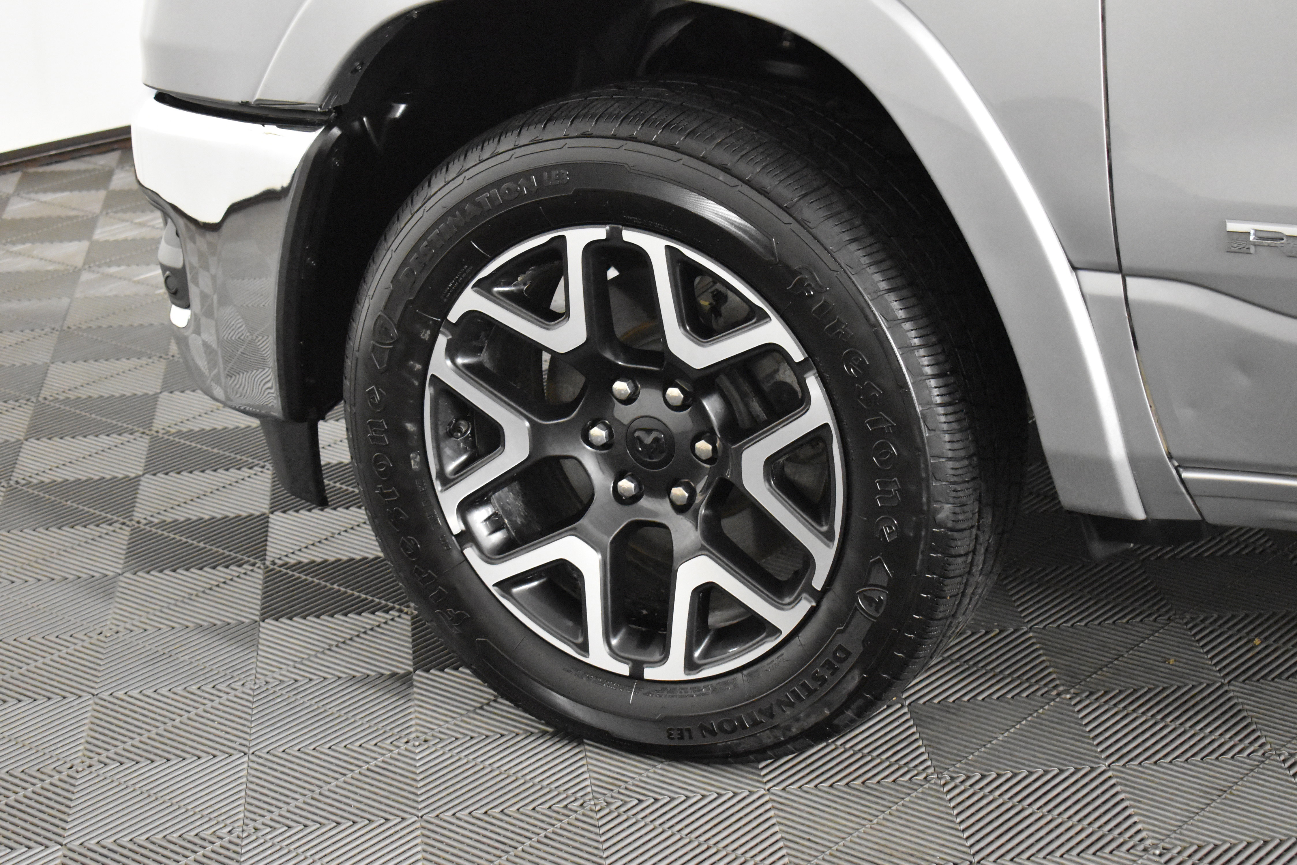 Used 2025 RAM 1500 Laramie image 58