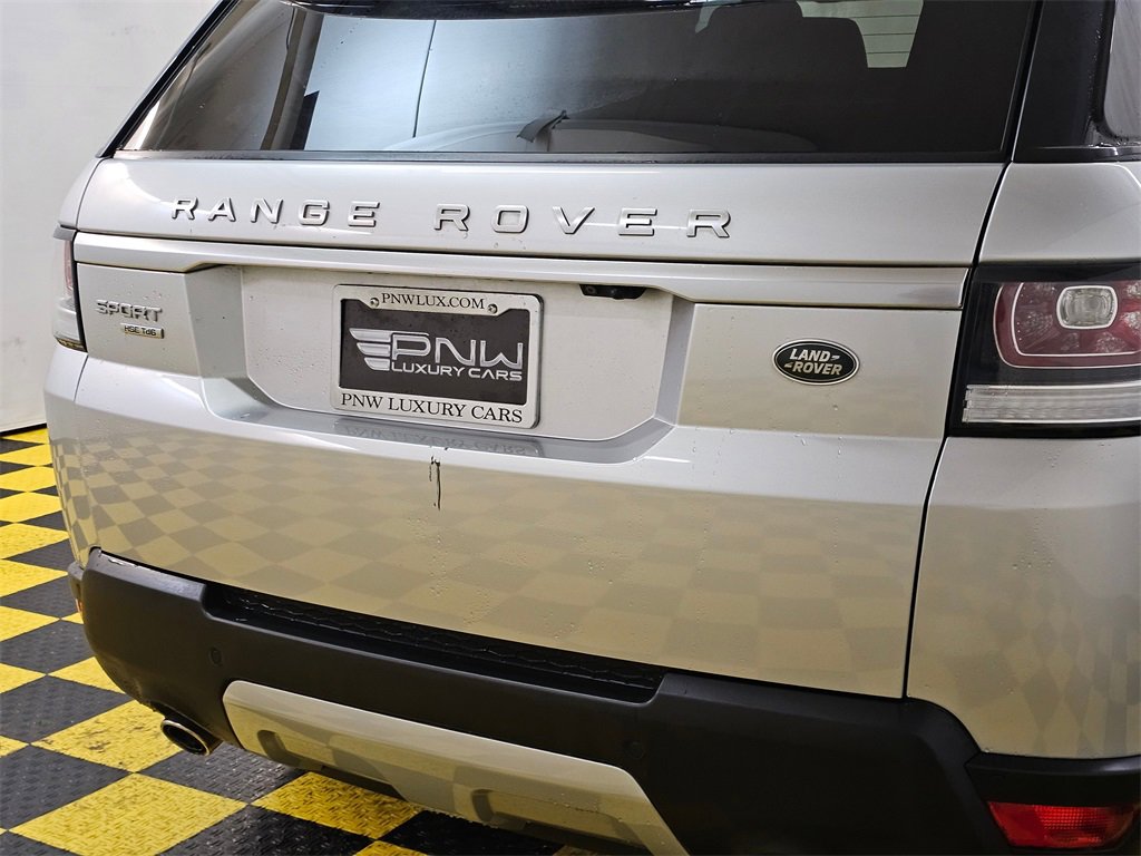 Used 2016 Land Rover Range Rover Sport HSE image 13