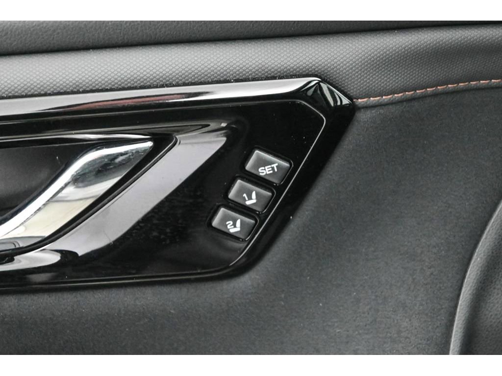 Used 2025 Subaru Forester Touring AWD/4WD image 16