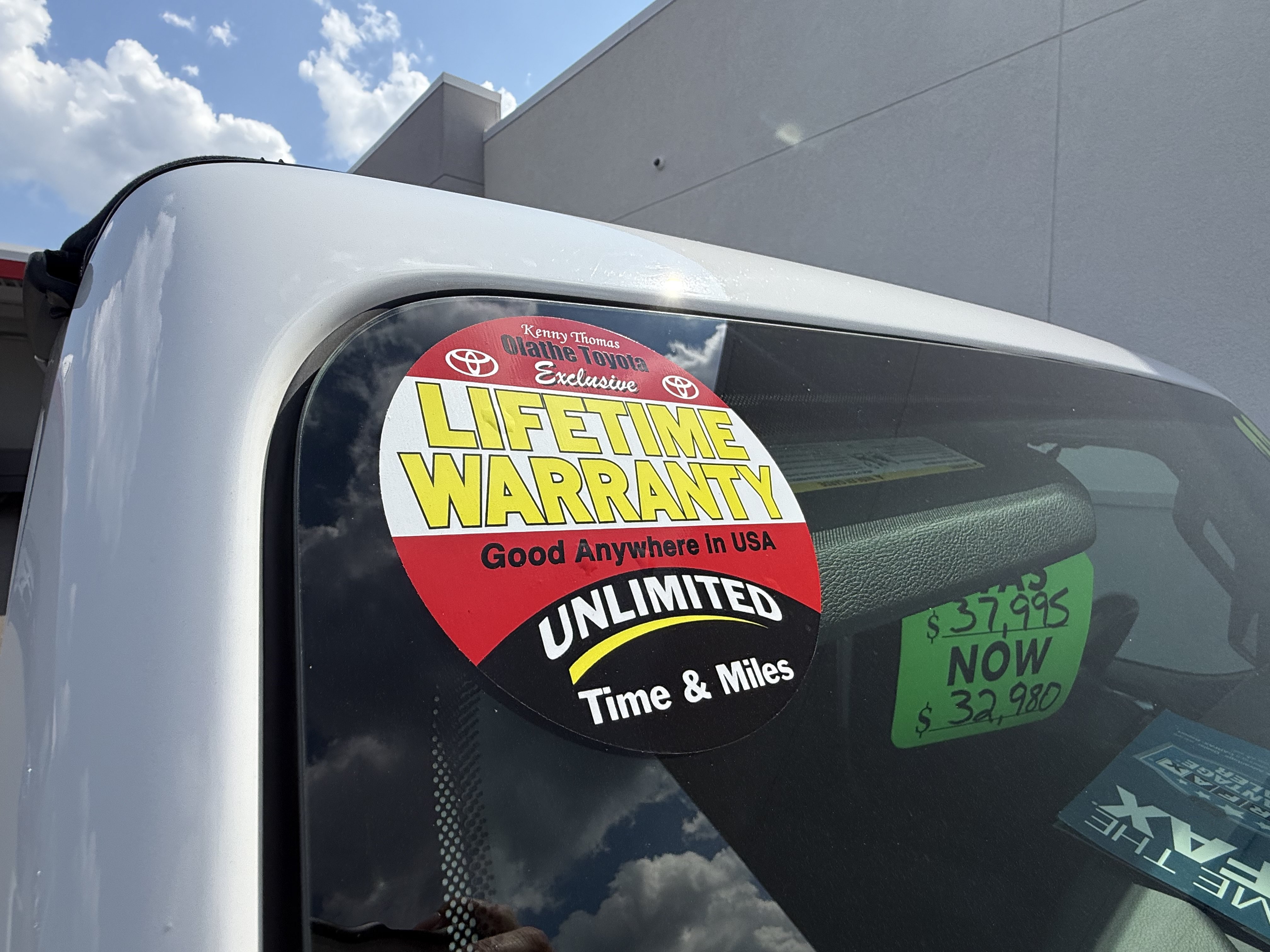 Used 2022 Jeep Wrangler Unlimited Sport AWD/4WD image 27