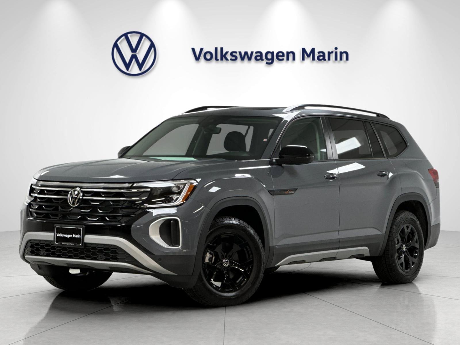 New 2026 Volkswagen Atlas Peak Edition AWD/4WD image 1