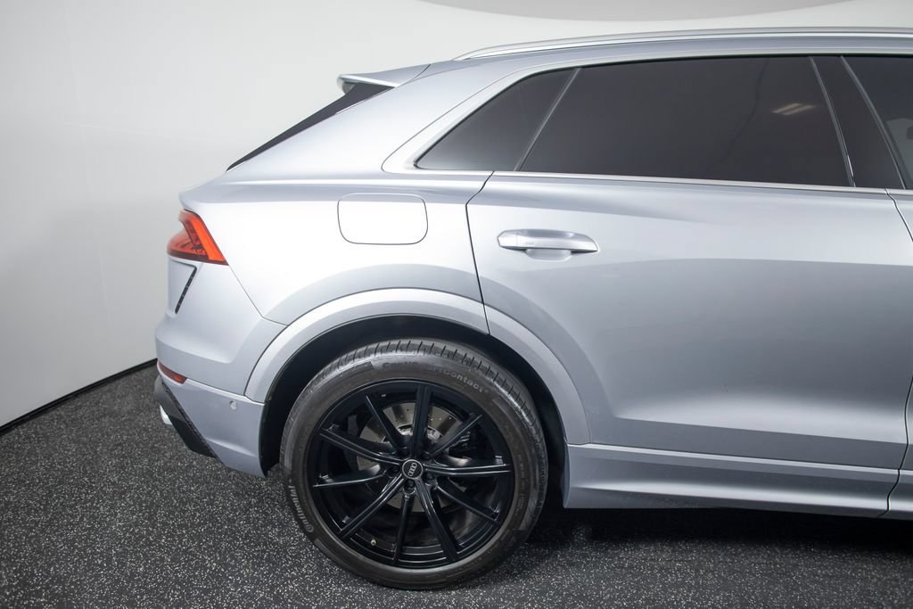 Used 2022 Audi RS Q8 AWD/4WD image 24