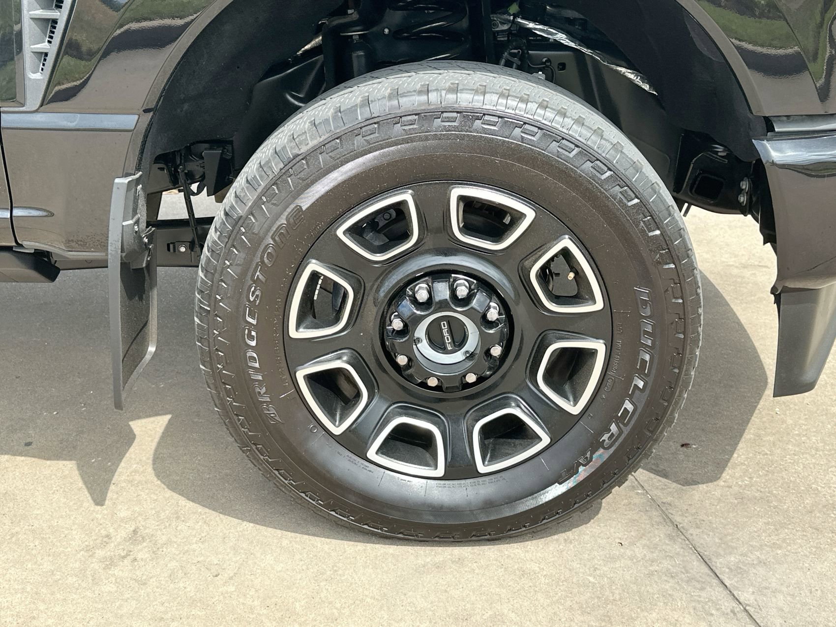 Used 2025 Ford F350 Platinum image 10