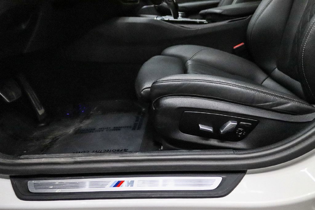 Used 2023 BMW 540i w/ M Sport Package RWD image 22