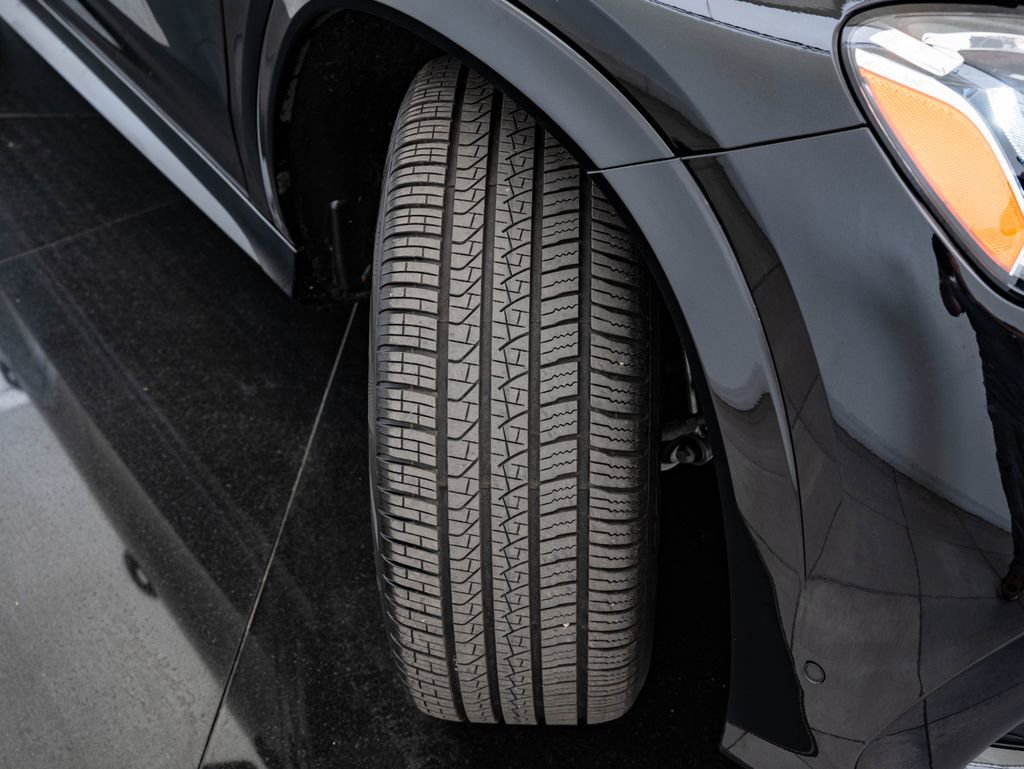 Used 2026 Mercedes-Benz GLE 580 4MATIC image 52
