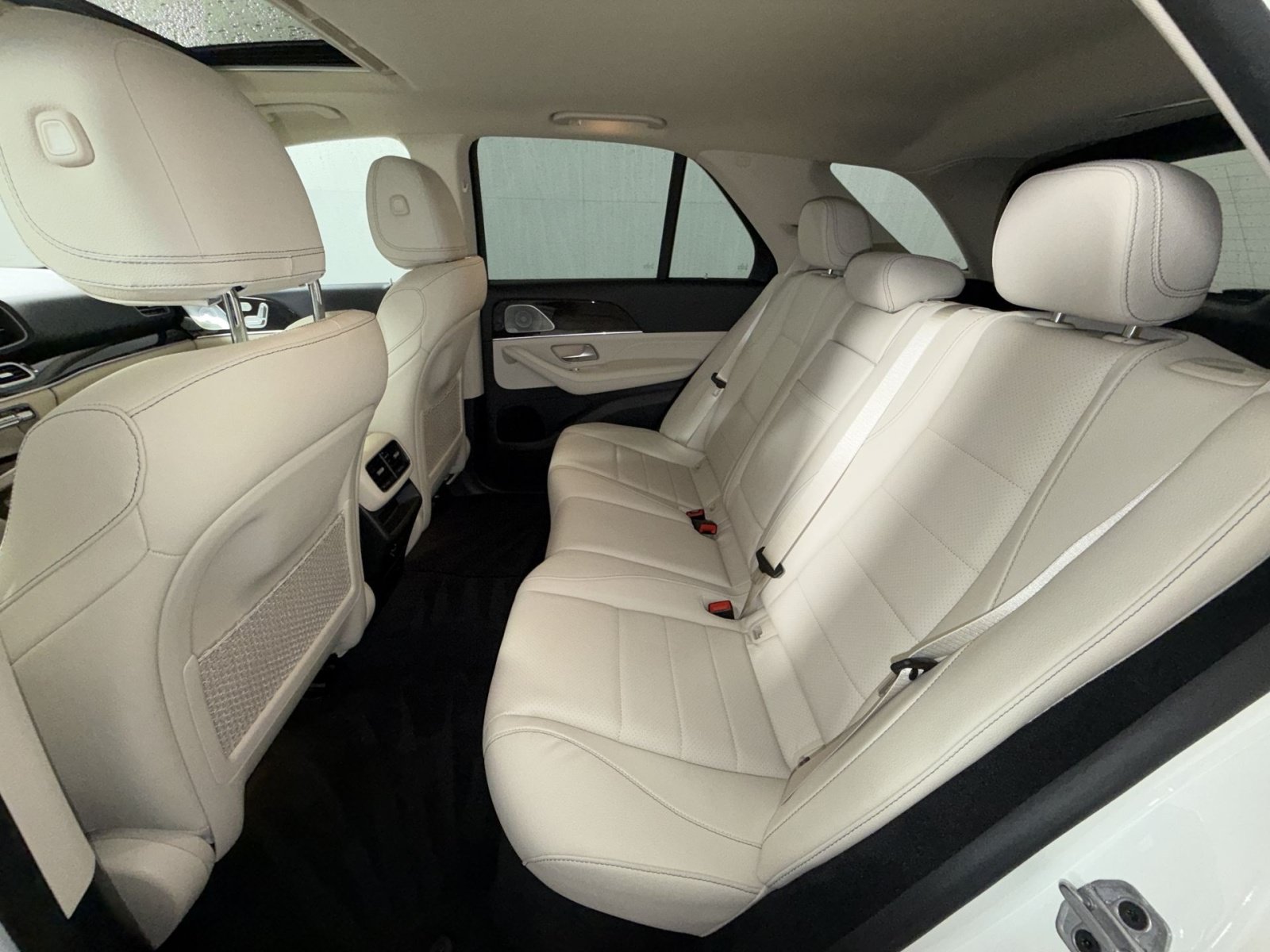 Used 2023 Mercedes-Benz GLE 350 4MATIC image 25