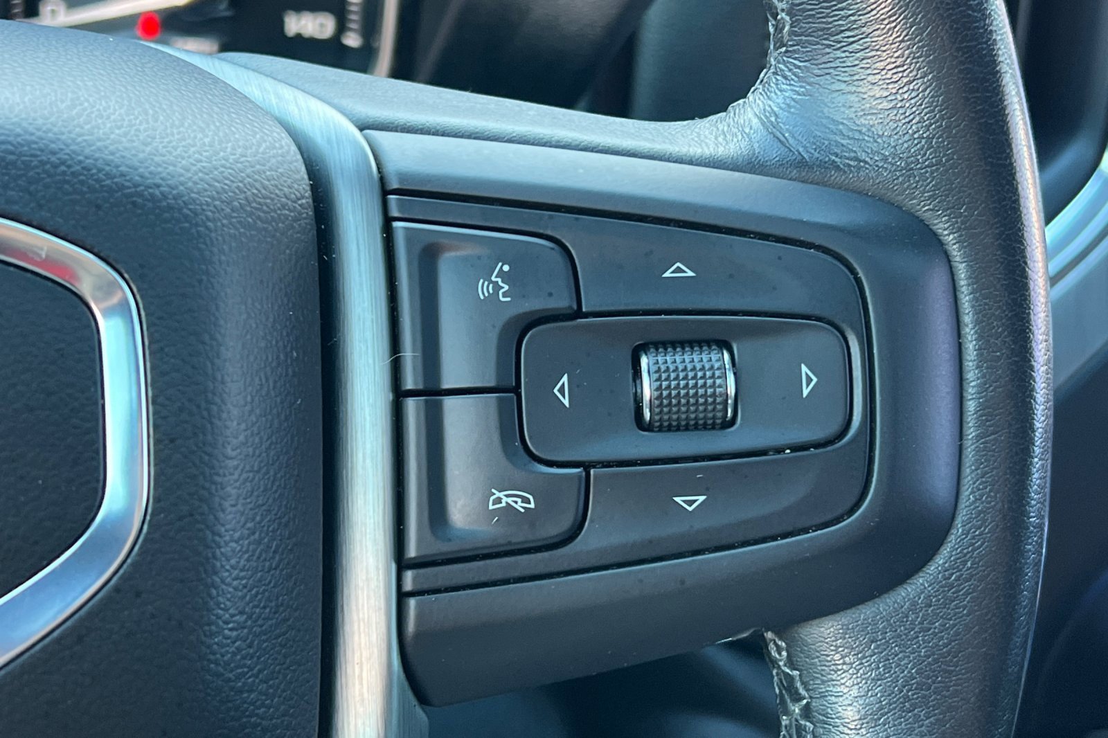 Used 2020 GMC Sierra 3500 Denali w/ Denali Ultimate Package image 34