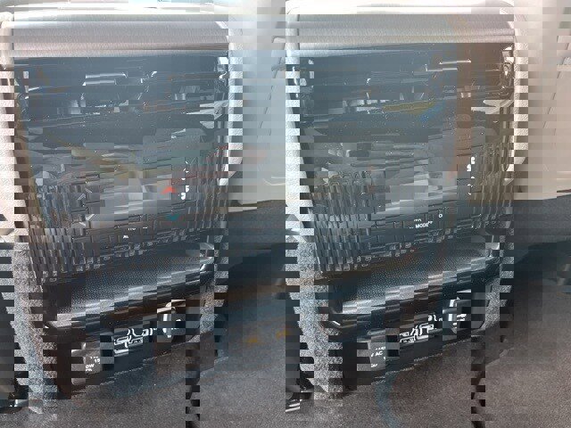 New 2026 Jeep Grand Wagoneer 4WD image 22