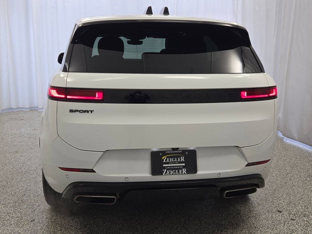 Used 2024 Land Rover Range Rover Sport Dynamic SE image 14
