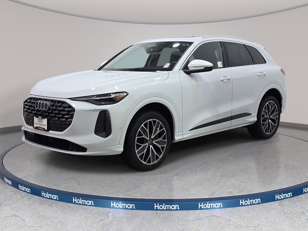 Used 2025 Audi Q5 Premium Plus w/ Premium Plus image 1