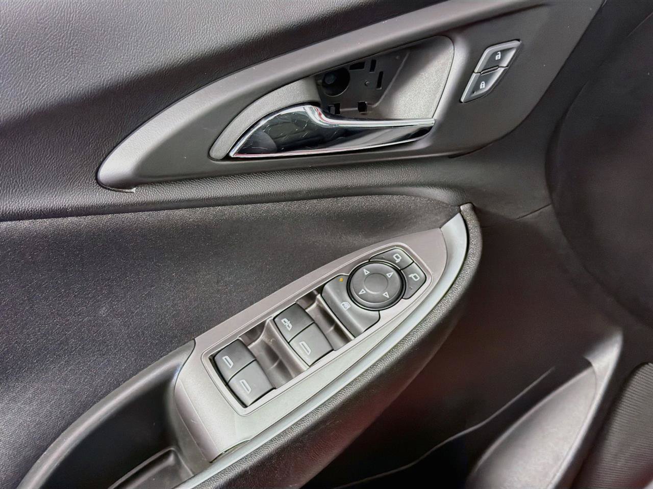 Used 2024 Chevrolet Malibu LT FWD image 21